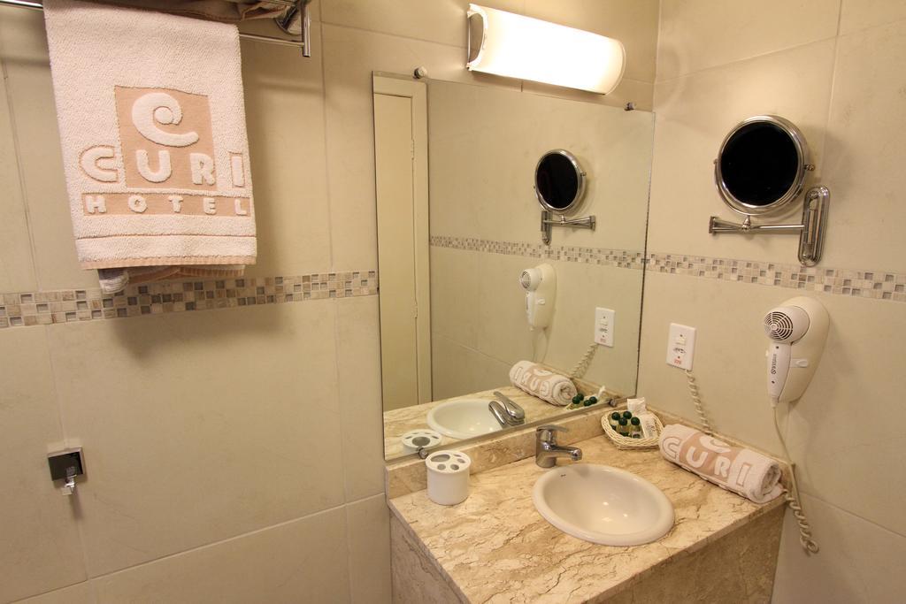 Hotel Curi Executive 佩洛塔斯 客房 照片