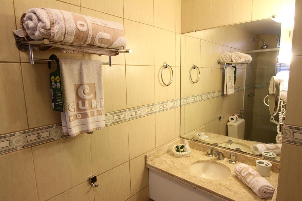 Hotel Curi Executive 佩洛塔斯 客房 照片