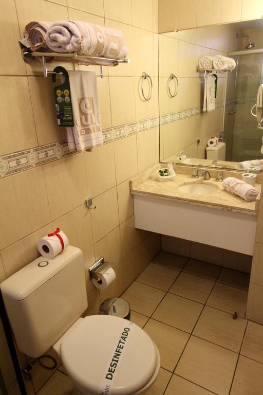 Hotel Curi Executive 佩洛塔斯 客房 照片