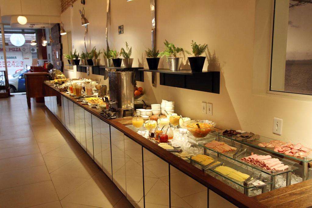 Hotel Curi Executive 佩洛塔斯 外观 照片